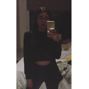 Meet your Posher, Ariana